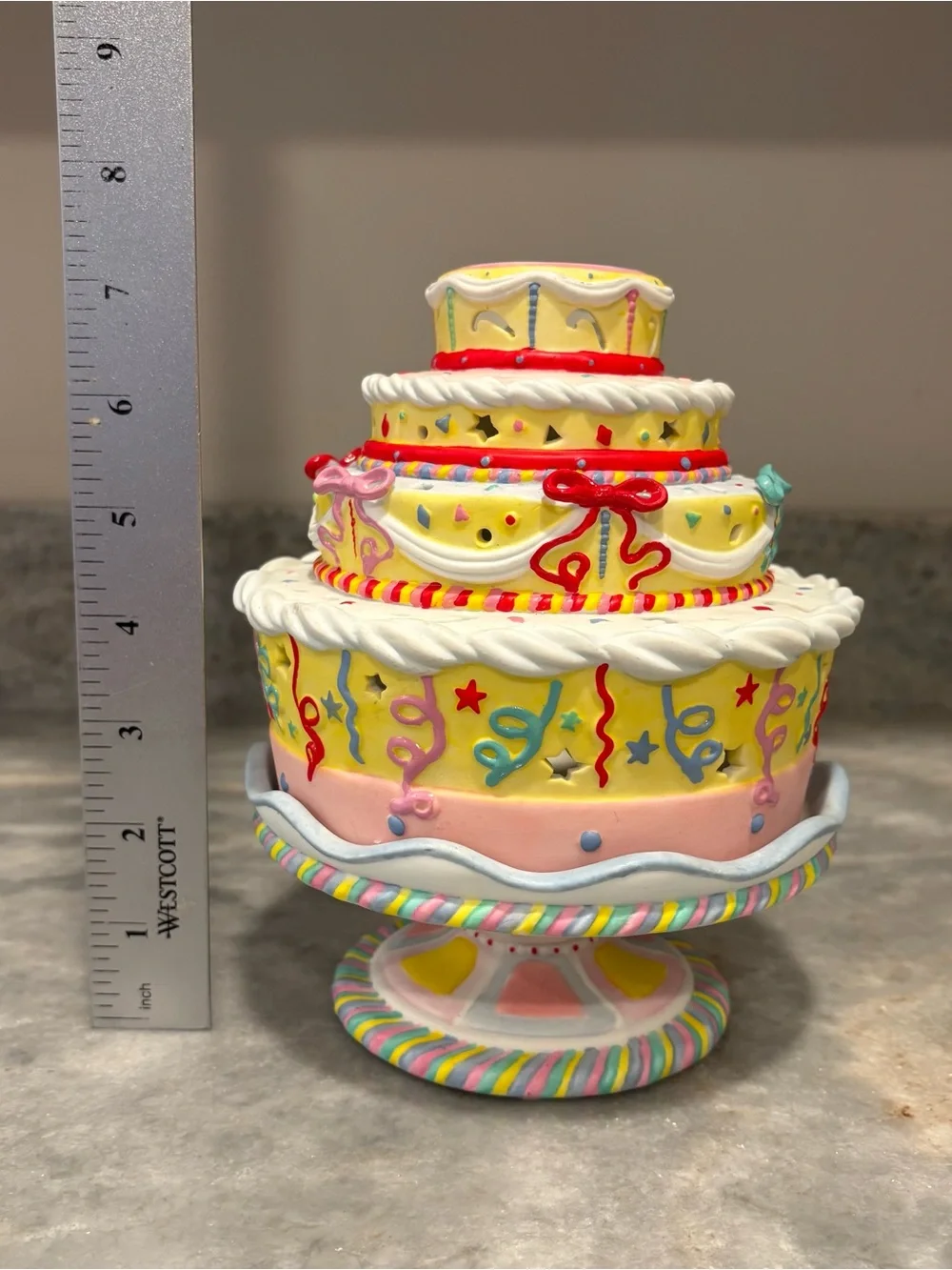 Retired PARTYLITE Tiered Birthday Celebration Cake Tealight Candle Holder P7326